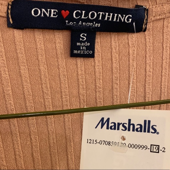 [NWT] Beige, Tight Fit Chocker Style Crop Top - Picture 4 of 4